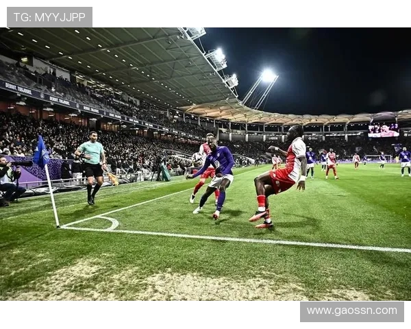 巴塞罗那队赛程回顾：双线作战的战术调整