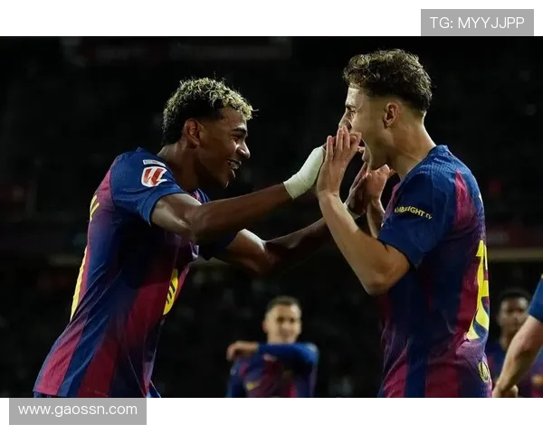 西甲联赛专用足球介绍：设计与比赛影响