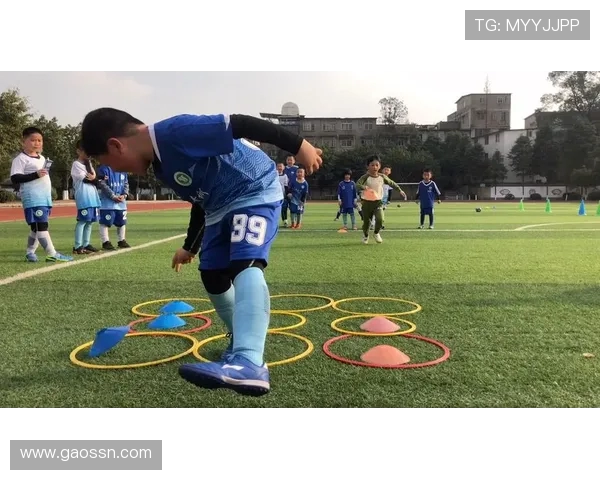 足球训练中的协调性练习与灵活性提升