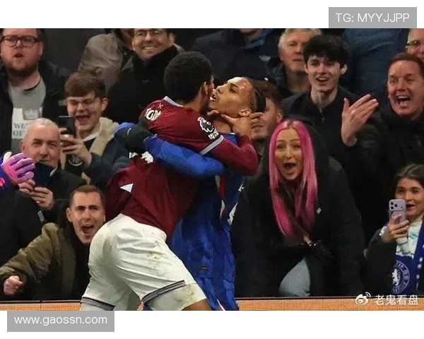 英超球员侮辱事件案例及联赛应对措施